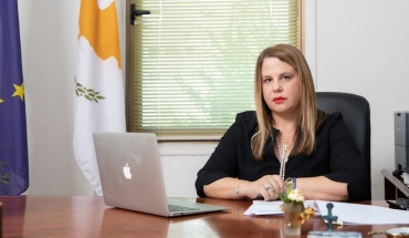 Επ. Διοικήσεως: Ζητά επανεξέταση αιτήσεων παραπονούμενης για επιδόματα