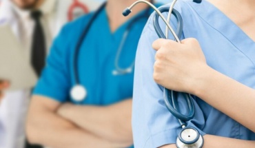 Η Βουλή ενέκρινε νόμο για πειθαρχικό έλεγχο ιατρών