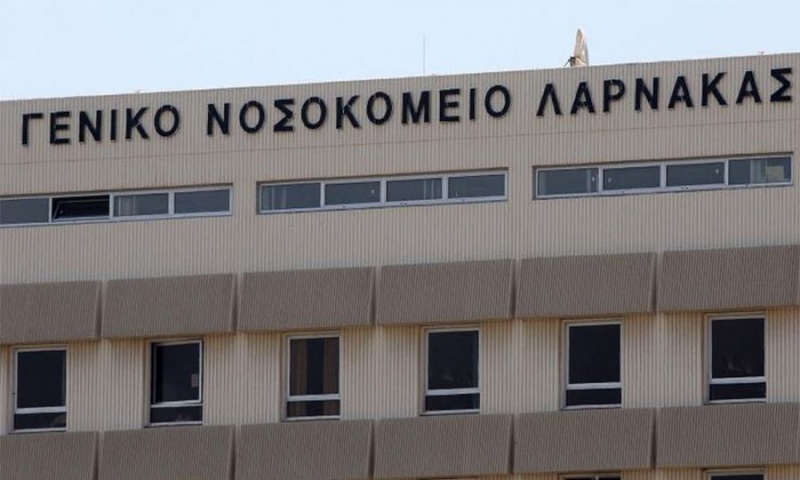 Στο νοσοκομείο μοτοσικλετιστής μετά από τροχαίο στον παλαιό δρόμο Δρομολαξιάς