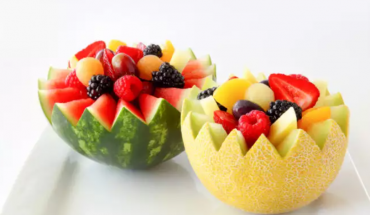 Αποκλειστική διατροφή με φρούτα: Κάνει καλό ή κακό;