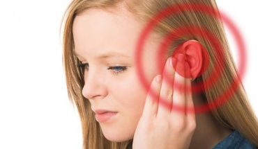 Ένα δις νέοι άνθρωποι κινδυνεύουν από απώλεια ακοής