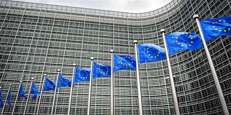 Κατευθυντήριες για ασφάλεια ανηλίκων στο διαδίκτυο από την ΕΕ