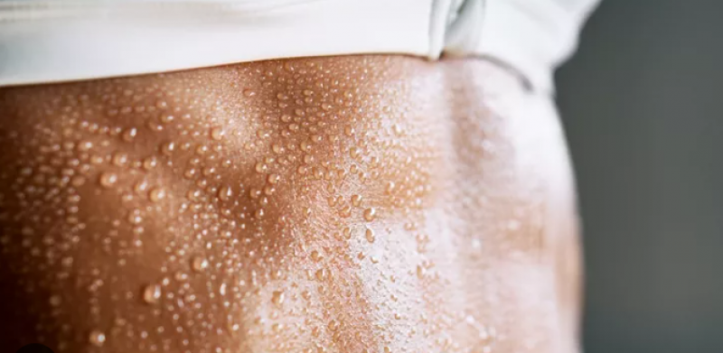 Τελικά, όσο περισσότερο γυμναζόμαστε, τόσο πιο πολύ ιδρώνουμε;