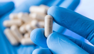 Ξεκίνησε η 2η από τις 3 φάσεις των δοκιμών για το φάρμακο της Pfizer κατά της Covid-19
