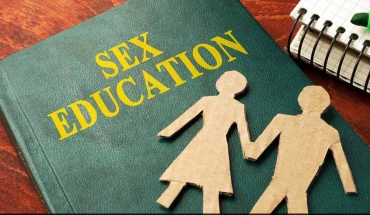 Επί τάπητος το μάθημα σεξουαλικής διαπαιδαγώγησης