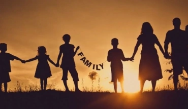 Αρχιεπίσκοπος: Οικονομική στήριξη σε πολύτεκνες οικογένειες