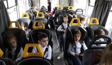 Ζητούν εγκατάσταση παιδικών καθισμάτων στα σχολικά λεωφορεία