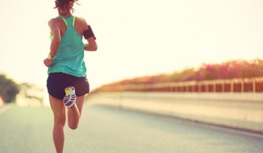 Οι δρομείς που δεν κοιμούνται καλά αντιμετωπίζουν διπλάσιο κίνδυνο τραυματισμών