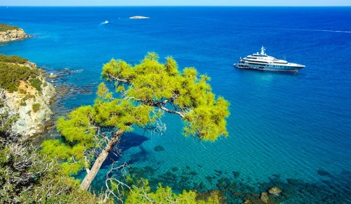 Πτώμα άνδρα σε προχωρημένη αποσύνθεση εντοπίστηκε στη θάλασσα του Ακάμα