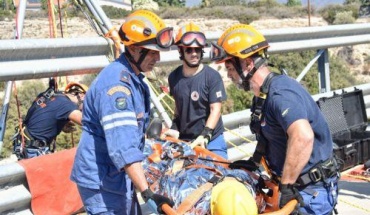 Διάσωση ενός προσώπου που έπεσε σε πλαγιά από Πυροσβεστική στην Επαρχία Λεμεσού