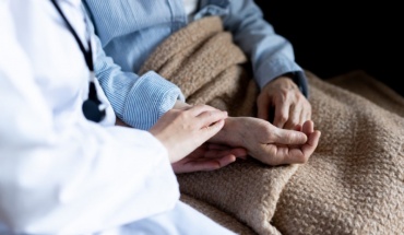 Τις θέσεις της για ν/σ περί ανακουφιστικής φροντίδας παρουσίασε η ΟΣΑΚ στην ΠτΒ