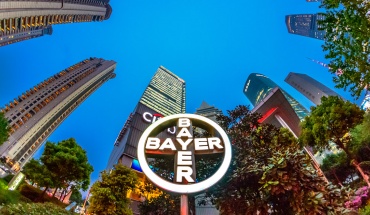 Μεταμορφώνεται και εξελίσσεται η Bayer AG