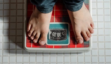 Εκτοξεύτηκε η παιδική παχυσαρκία κατά τον εγκλεισμό λόγω Covid στη Βρετανία