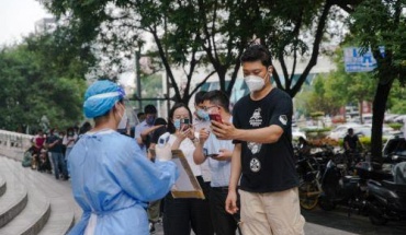 Νέα περιστατικά κορωνοϊού βάζουν ξανά σε περιορισμό εκατομμύρια κόσμο στην Κίνα