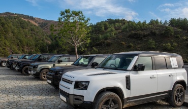 Defender Luxury Off-Road Experience από τον Όμιλο Πηλακούτα