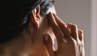 Αυξημένες πιθανότητες για πονοκεφάλους προκαλούν τα παιδικά τραύματα