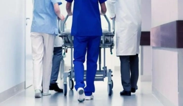 Αυστηρότερο πλαίσιο από ΟΑΥ για αποστολή ασθενών στο εξωτερικό