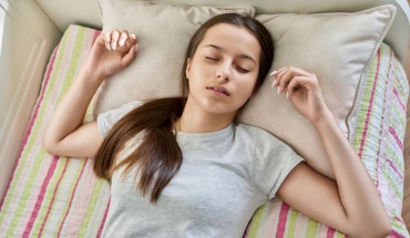 Αναπλήρωση ύπνου τα Σαββατοκύριακα: Κάνει μεγάλο καλό στους νέους