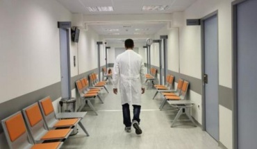 Τα στοιχεία επικοινωνίας υπηρεσιών εφημερίας προσωπικών ιατρών τις γιορτές