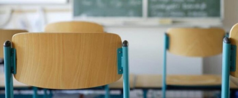 &Kappa;&lambda;&epsilon;&iota;&sigma;&tau;ά &mu;έ&chi;&rho;&iota; &kappa;&alpha;&iota; &tau;&eta;&nu; &Pi;&alpha;&rho;&alpha;&sigma;&kappa;&epsilon;&upsilon;ή &tau;&alpha; &sigma;&chi;&omicron;&lambda;&epsilon;ί&alpha; &sigma;&tau;&omicron; &Alpha;&kappa;&rho;&omega;&tau;ή&rho;&iota;