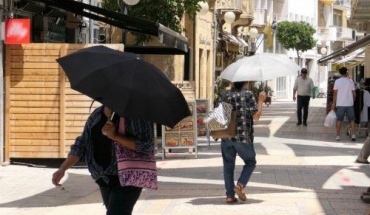 Κίτρινη προειδοποίηση για ακραία μέγιστη θερμοκρασία το απόγευμα Πέμπτης
