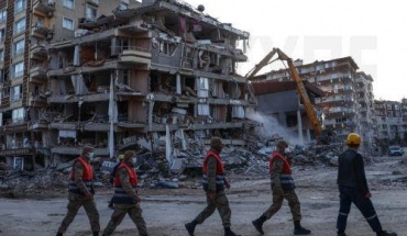 Ξεπερνούν τις 50.000 τα θύματα των μεγάλων σεισμών σε Τουρκία και Συρία