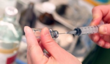 Υπ. Υγείας: Θα μελετήσει εισήγηση φαρμακοποιών για εμβολιασμούς