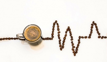 Πώς η καφεΐνη επηρεάζει τη ροή του αίματος