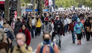 Η Ευρώπη ζει μια νέα έξαρση της πανδημίας, η κατάσταση διεθνώς