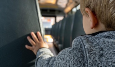 Αναστολή για παιδικά καθίσματα στα λεωφορεία