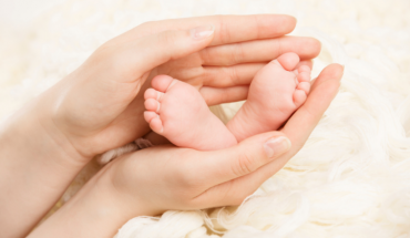 Εγκρίθηκαν οι νόμοι για επέκταση άδειας μητρότητας