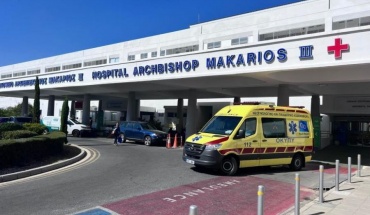 Ο Υπ. Υγείας μοίρασε δώρα και ευχές στα παιδιά στο Μακάρειο Νοσοκομείο