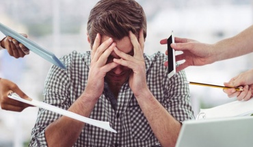 Υβριδική εργασία και λιγότερες μετακινήσεις μειώνουν το εργασιακό άγχος